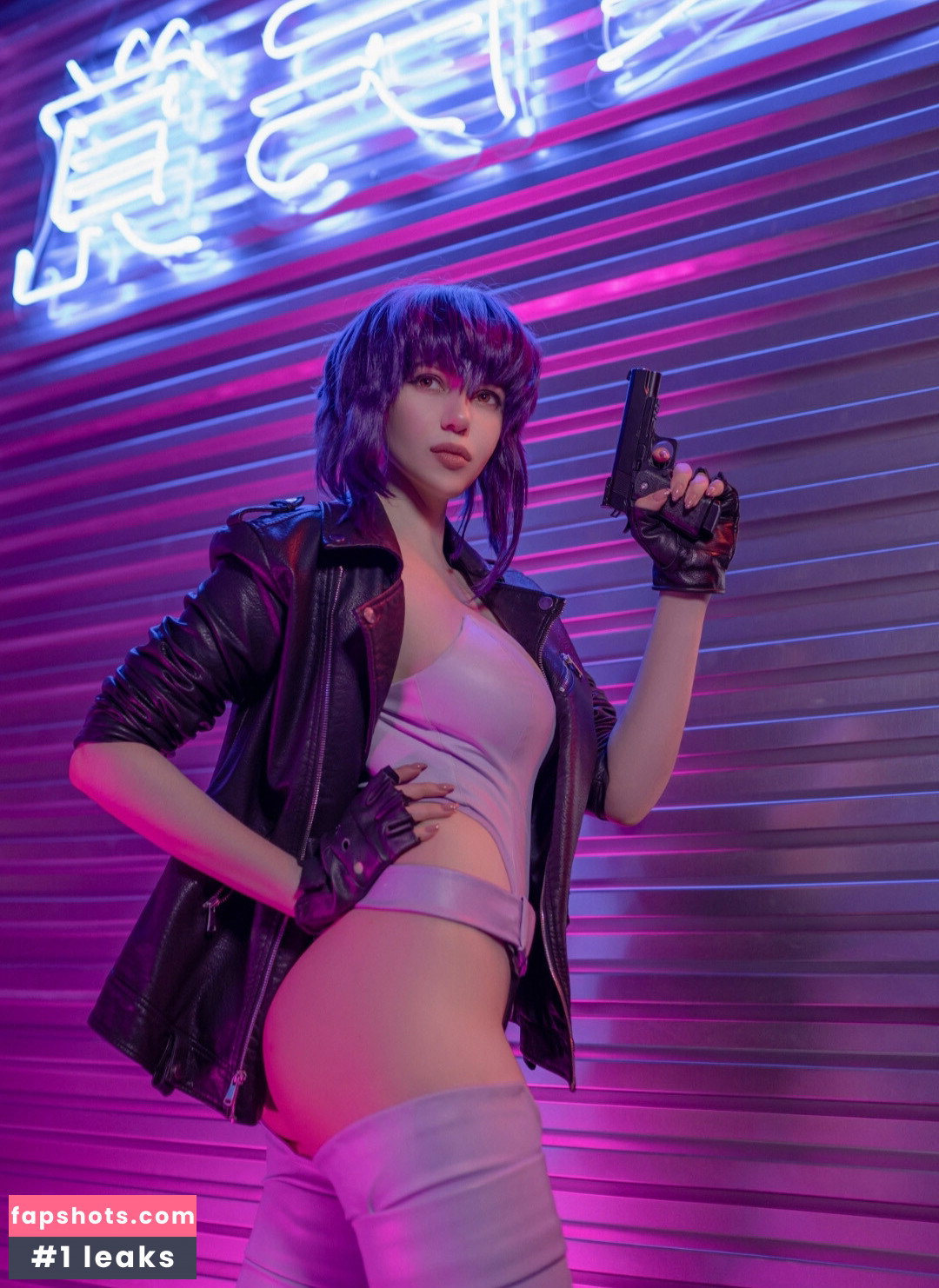 Alina Becker gallery photo #7