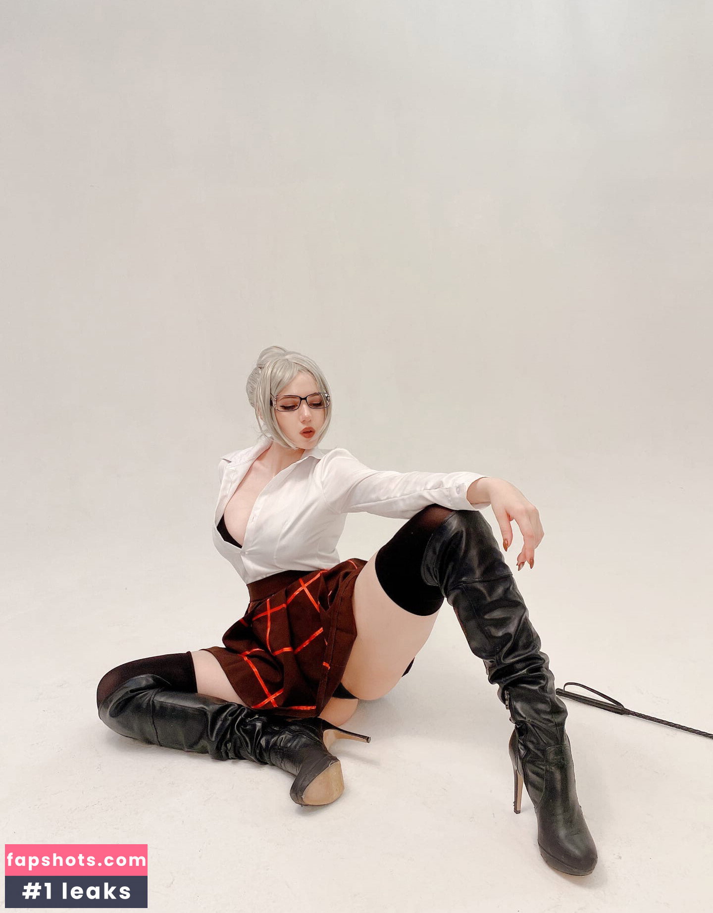 Alina Becker gallery photo #557