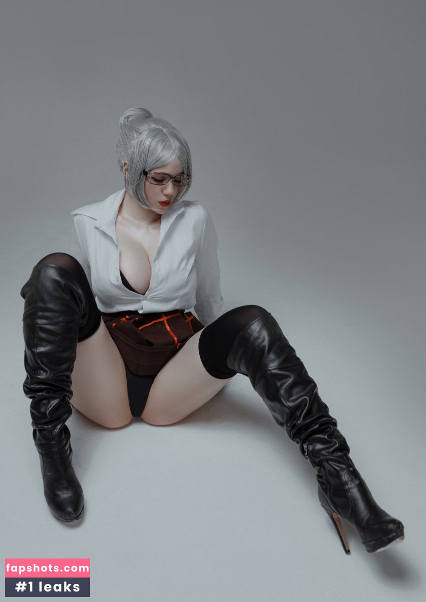 Alina Becker gallery photo #4009