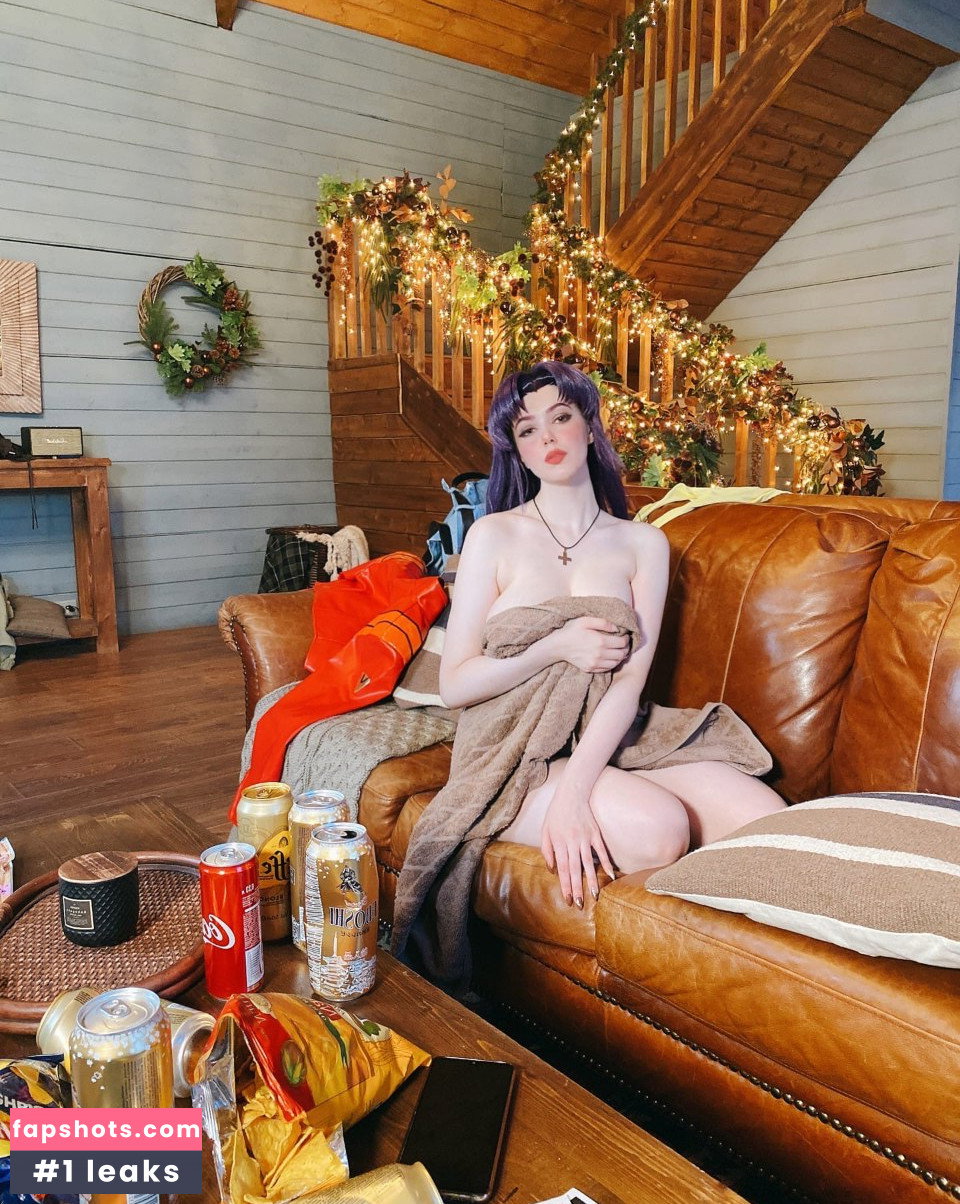 Alina Becker gallery photo #2015
