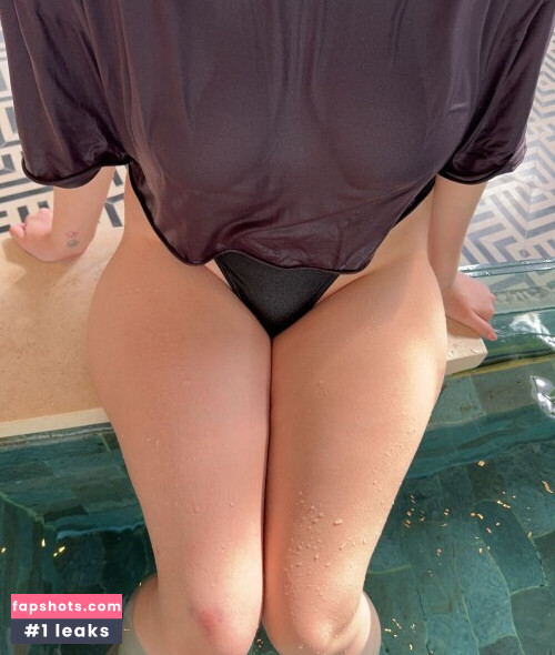 Alina Becker gallery photo #1033