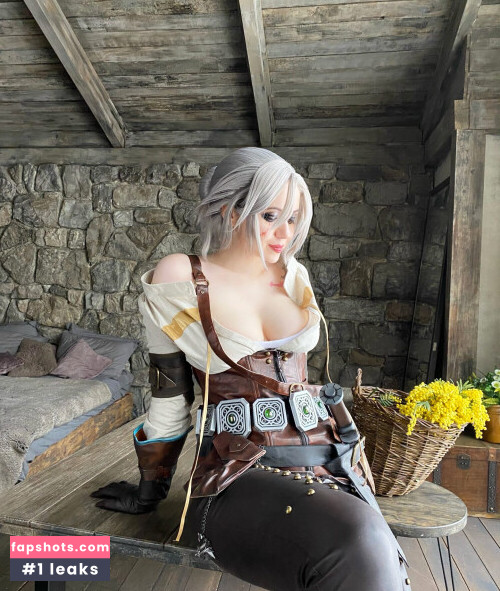 Alina Becker gallery photo #1223