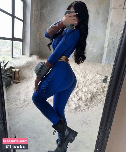 Alina Becker gallery photo #1297