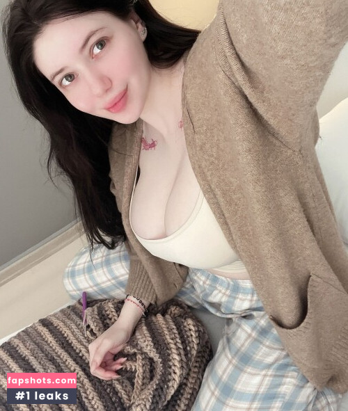 Alina Becker gallery photo #2206