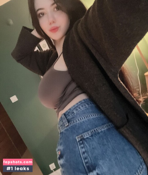 Alina Becker gallery photo #2412