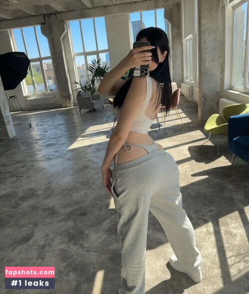 Alina Becker gallery photo #2678