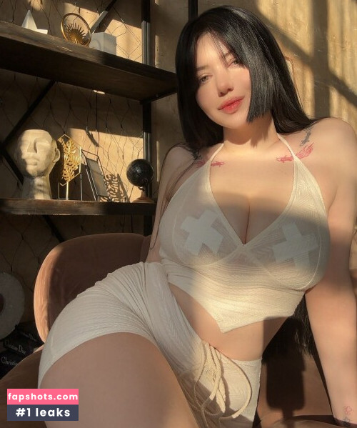 Alina Becker gallery photo #2683