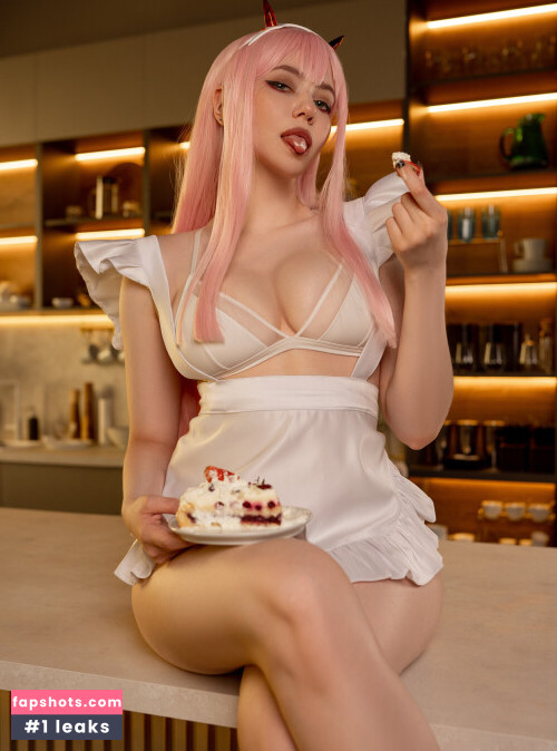 Alina Becker gallery photo #2728