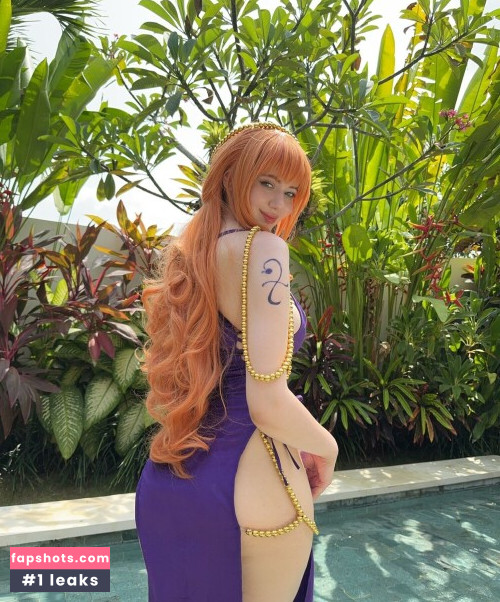 Alina Becker gallery photo #294