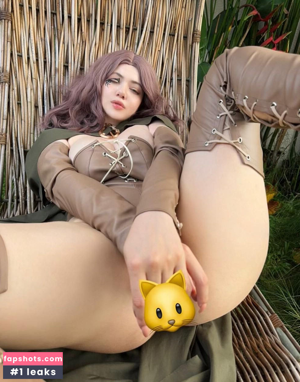 Alina Becker gallery photo #2932