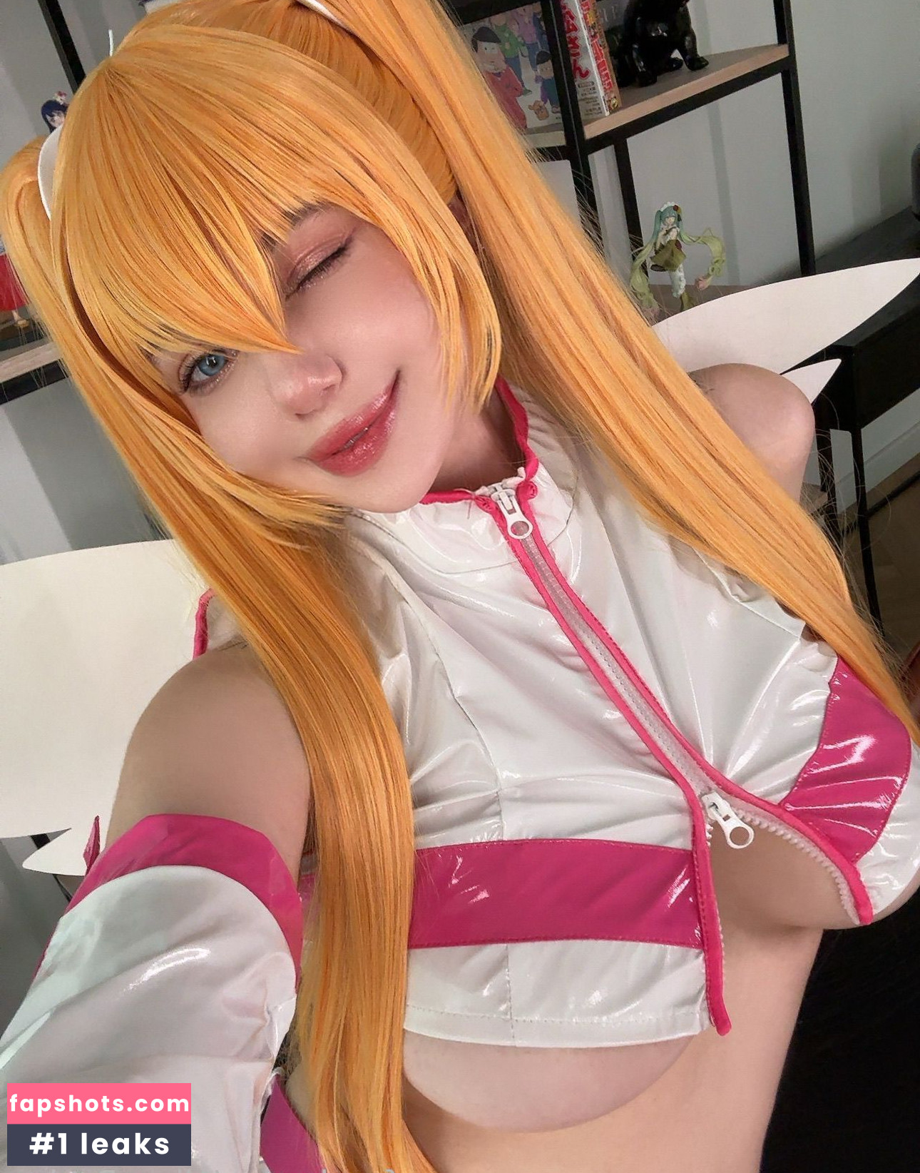 Alina Becker gallery photo #2938