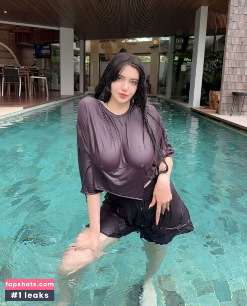 Alina Becker gallery photo #3034