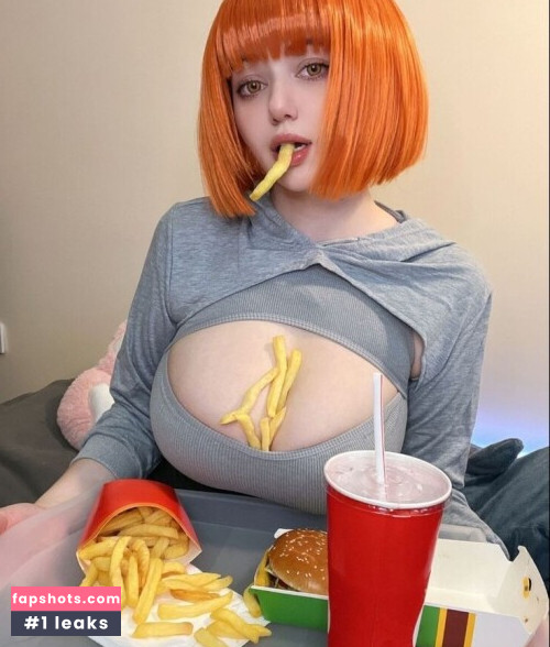 Alina Becker gallery photo #3360