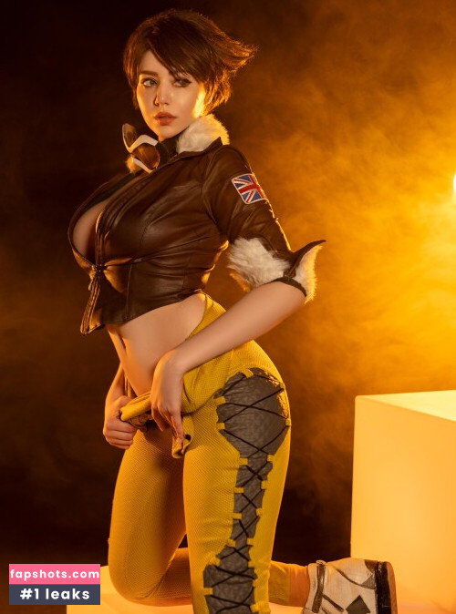 Alina Becker gallery photo #3841