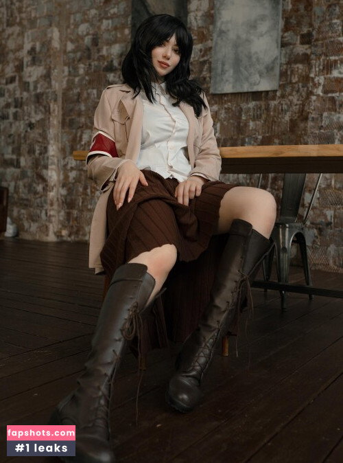 Alina Becker gallery photo #4109
