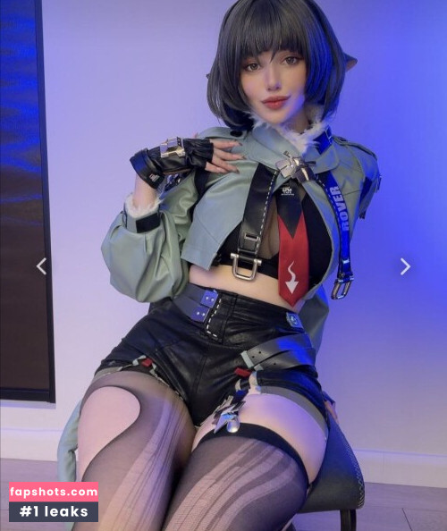 Alina Becker gallery photo #671