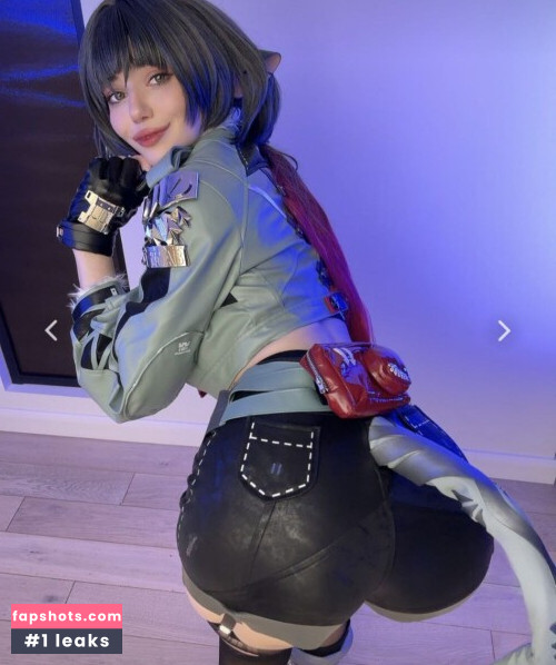 Alina Becker gallery photo #674