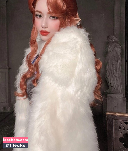 Alina Becker gallery photo #758