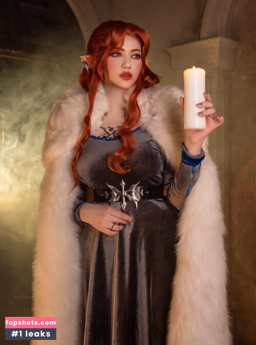 Alina Becker gallery photo #782