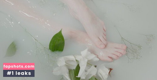 Alina Becker gallery photo #8100