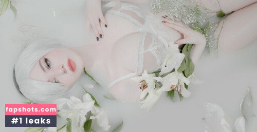 Alina Becker gallery photo #8106