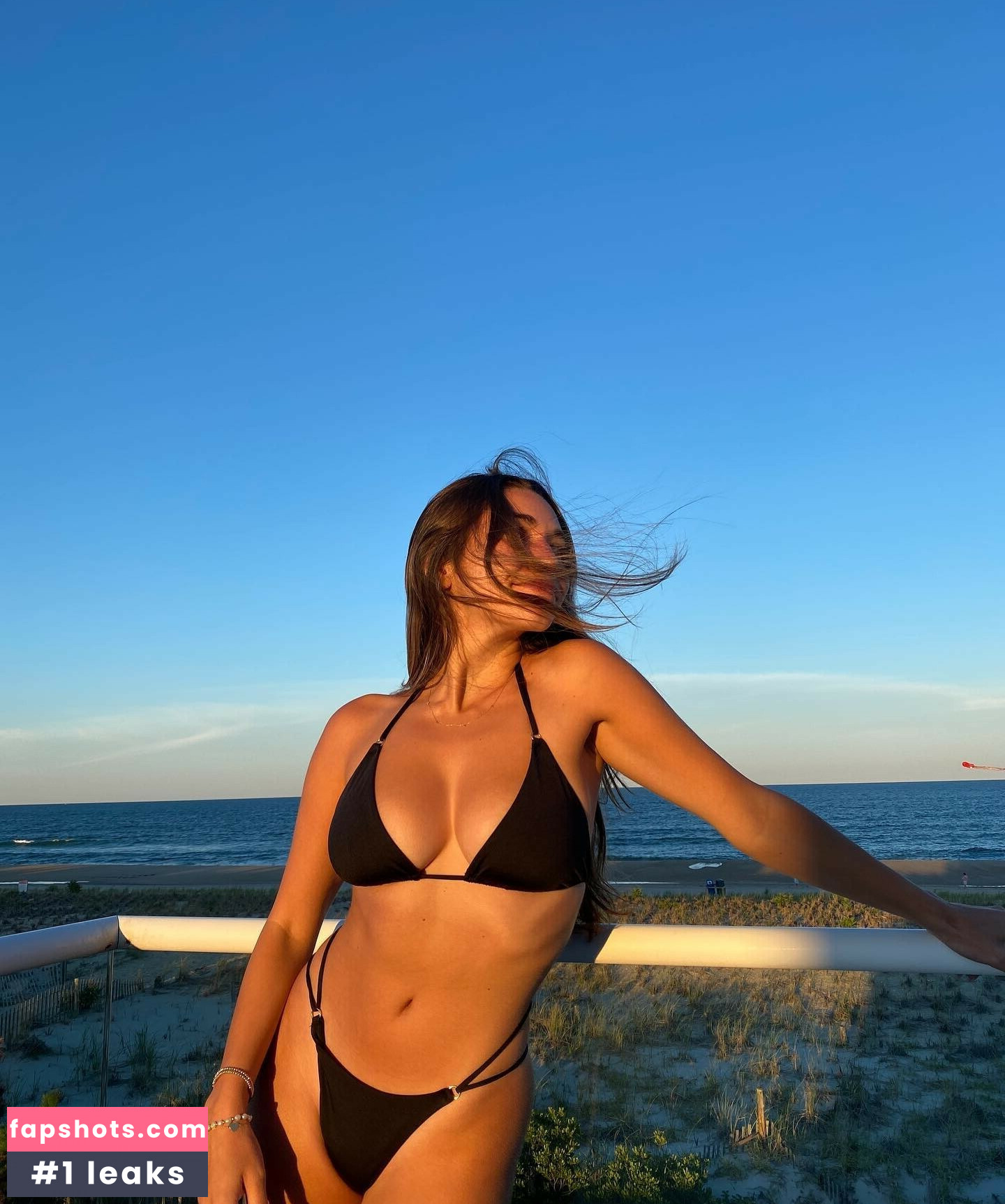 Alina Benun gallery photo #53