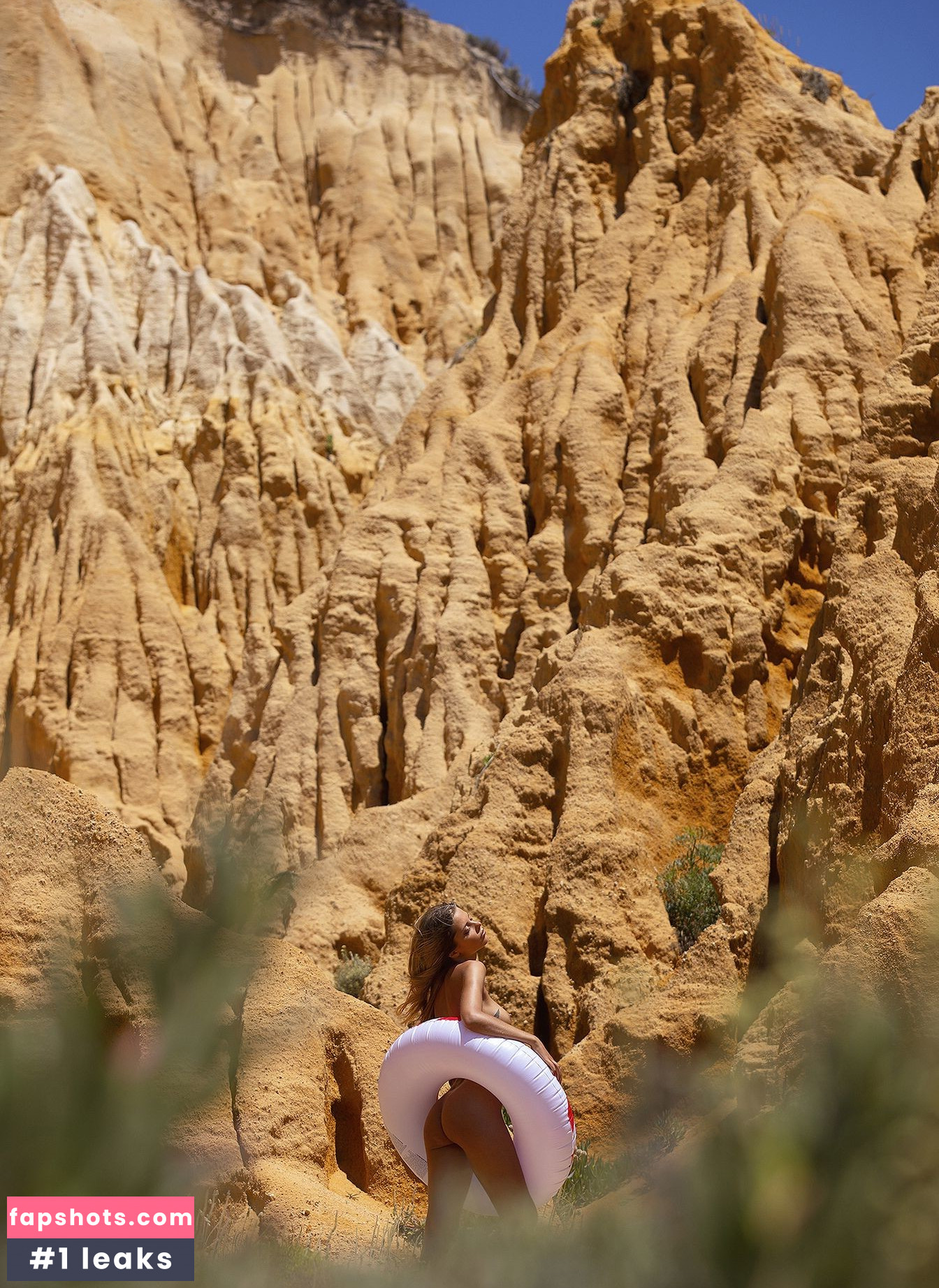 Alina Boyko gallery photo #25