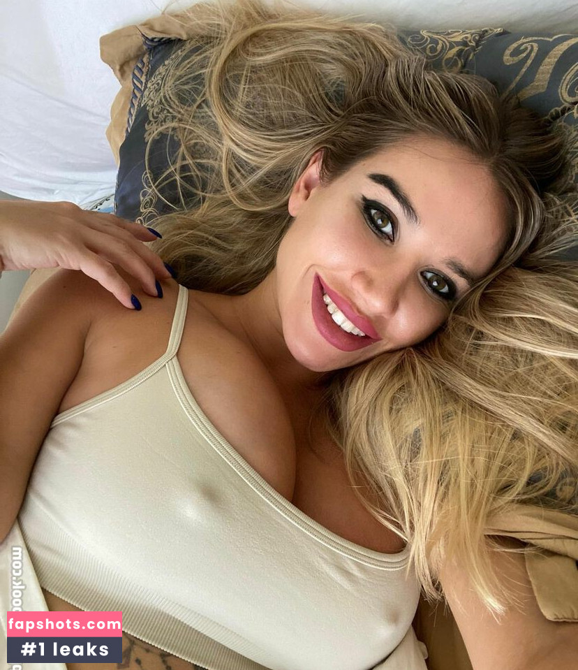 Alina Crijanovscaia gallery photo #14