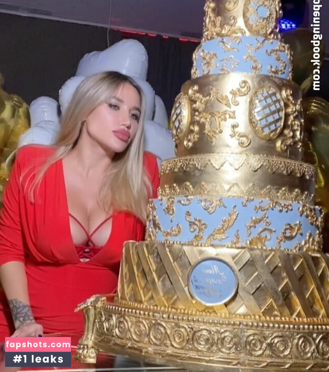 Alina Crijanovscaia gallery photo #15