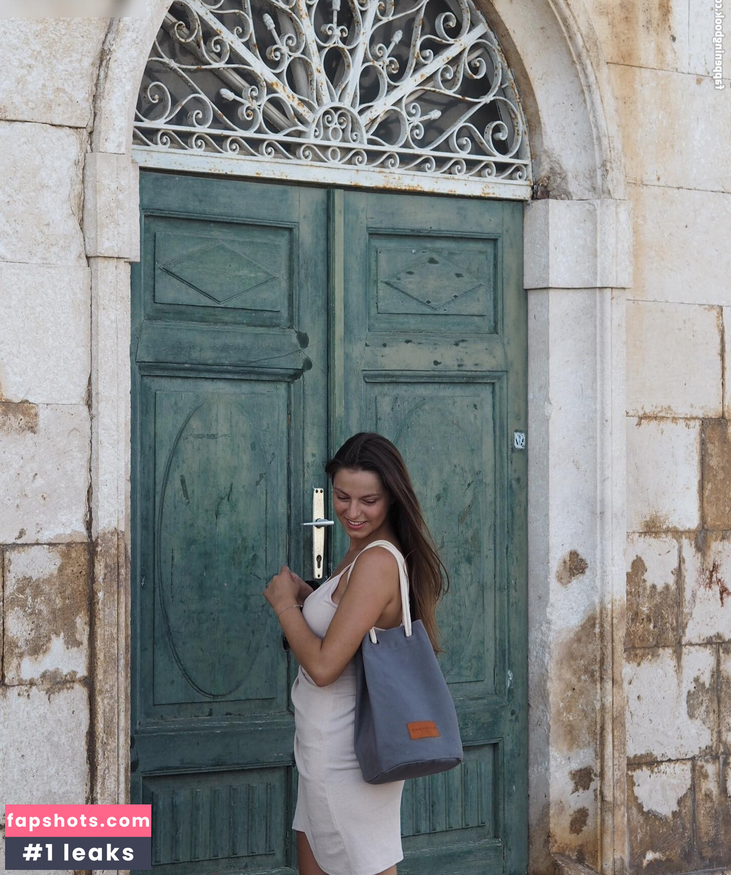 Alina Marzi gallery photo #24