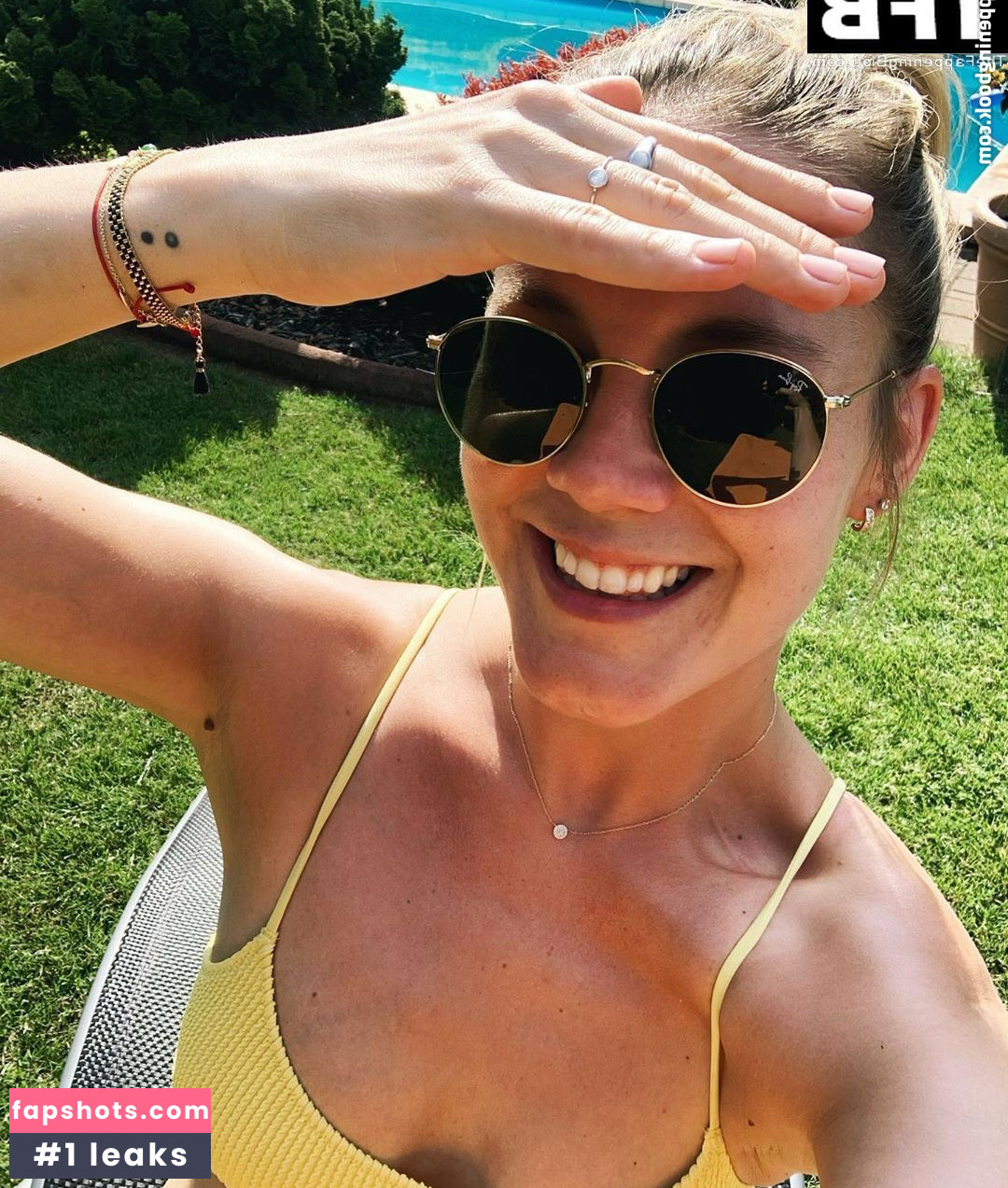 Alina Merkau gallery photo #33