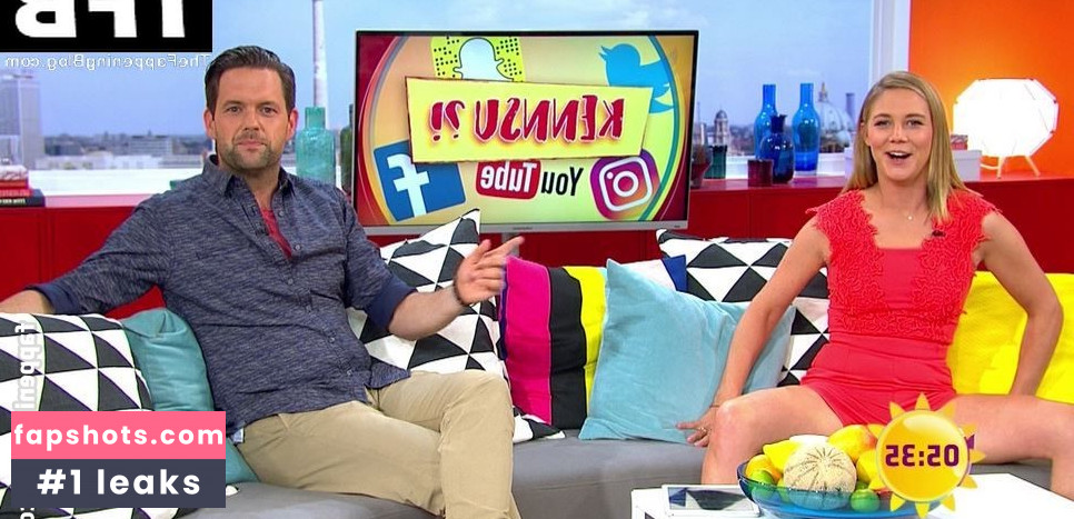 Alina Merkau gallery photo #38