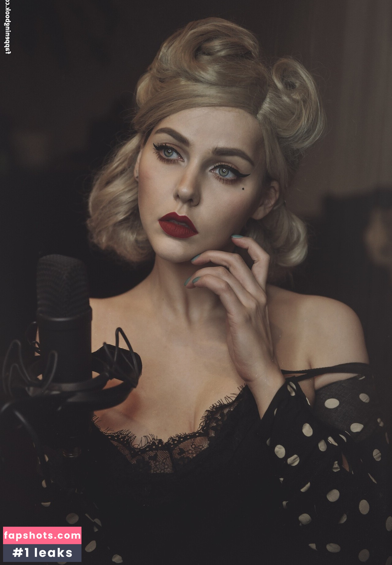 Alina Rin gallery photo #32