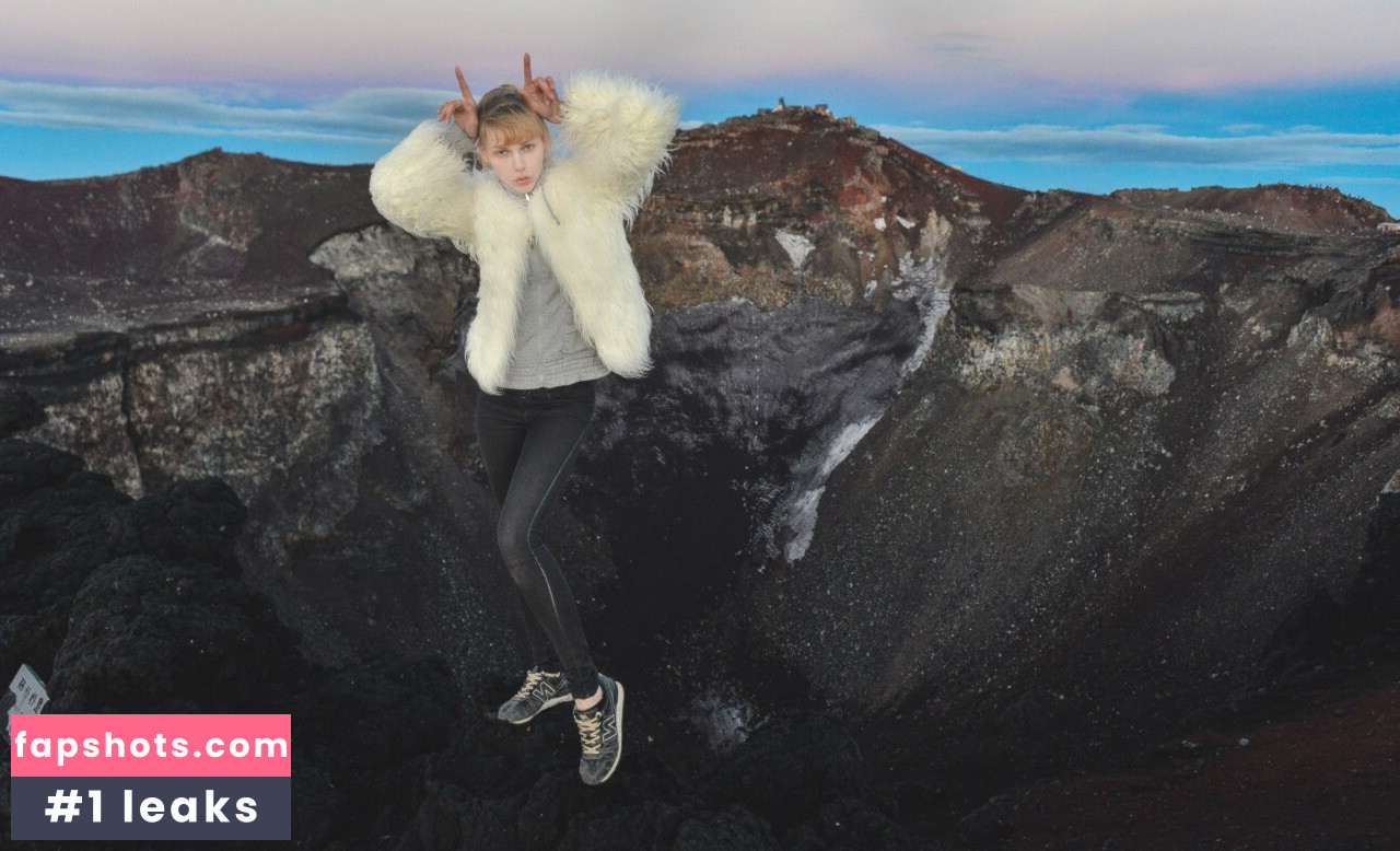 Alina Rin gallery photo #43