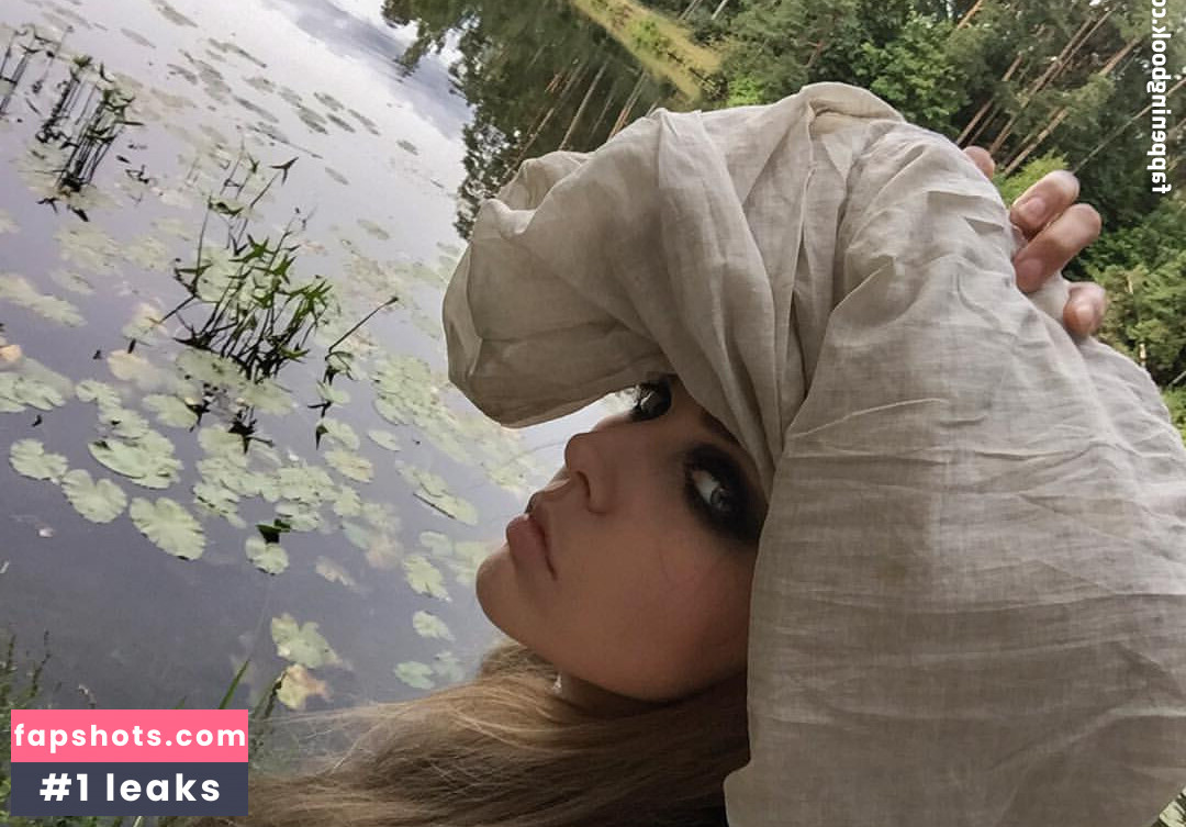 Alina Rin gallery photo #50