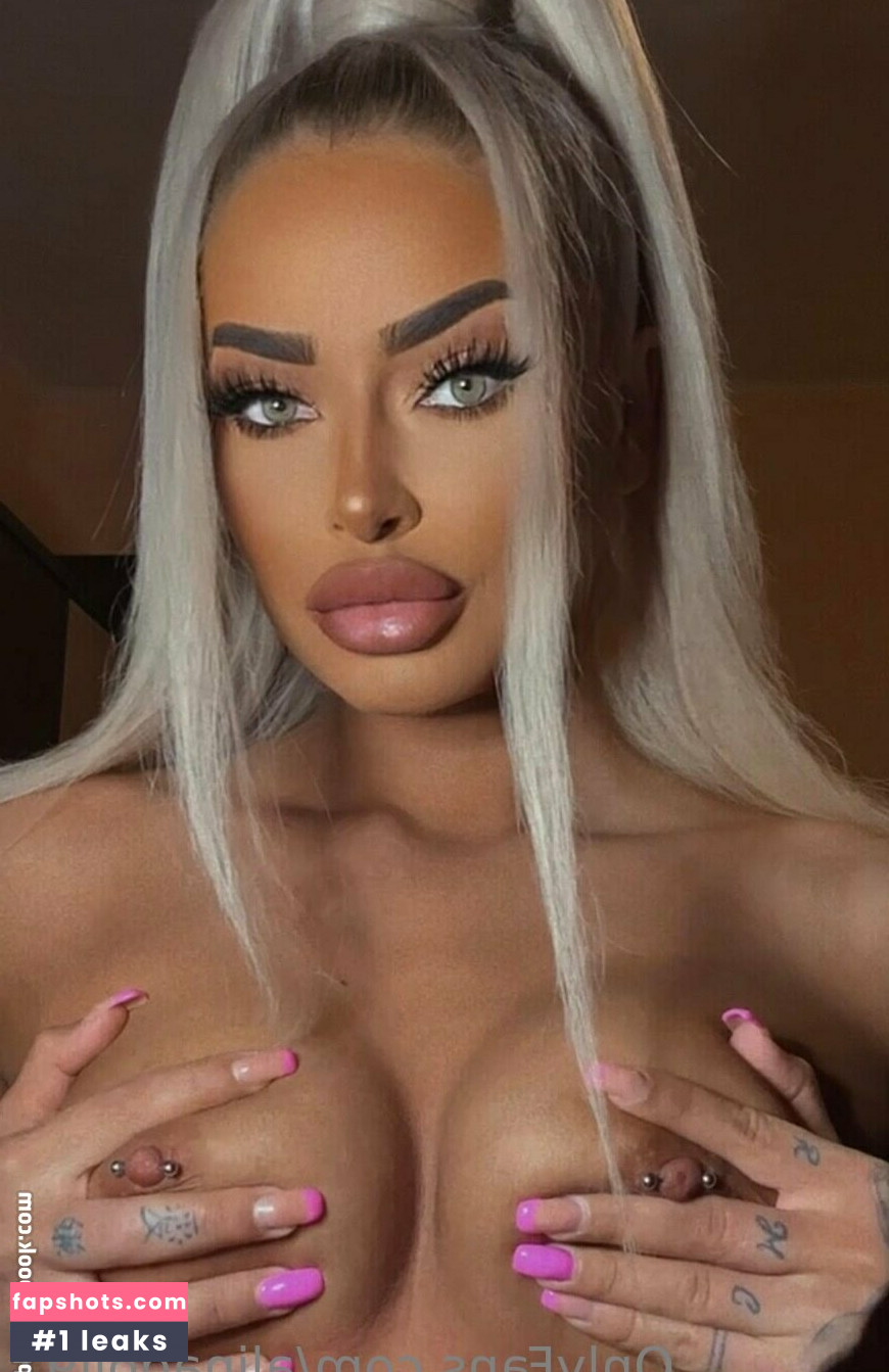 Alina Stancu gallery photo #10