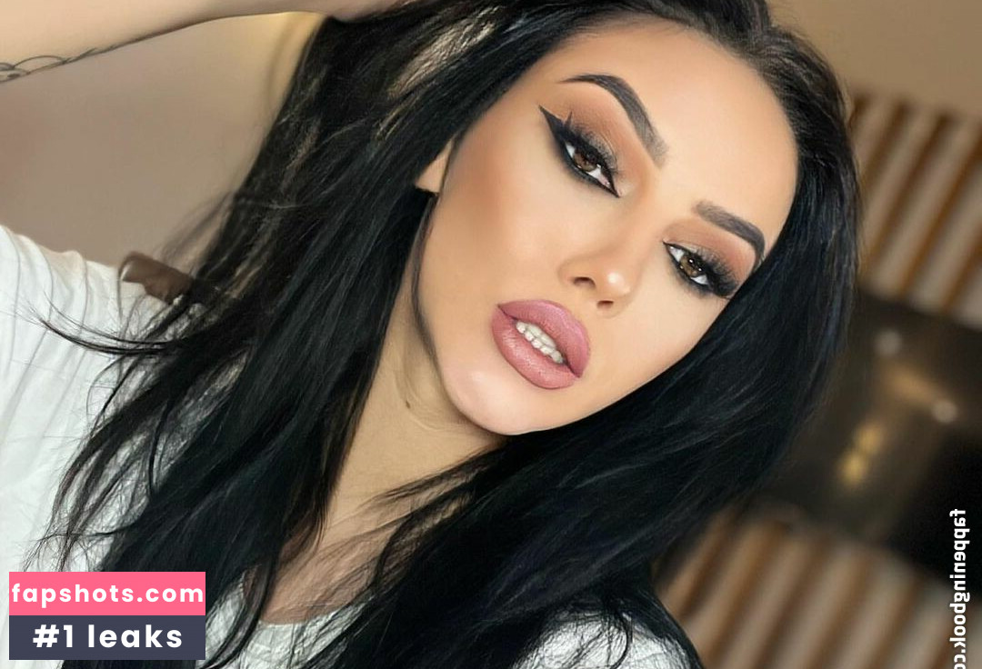 alina03m gallery photo #2