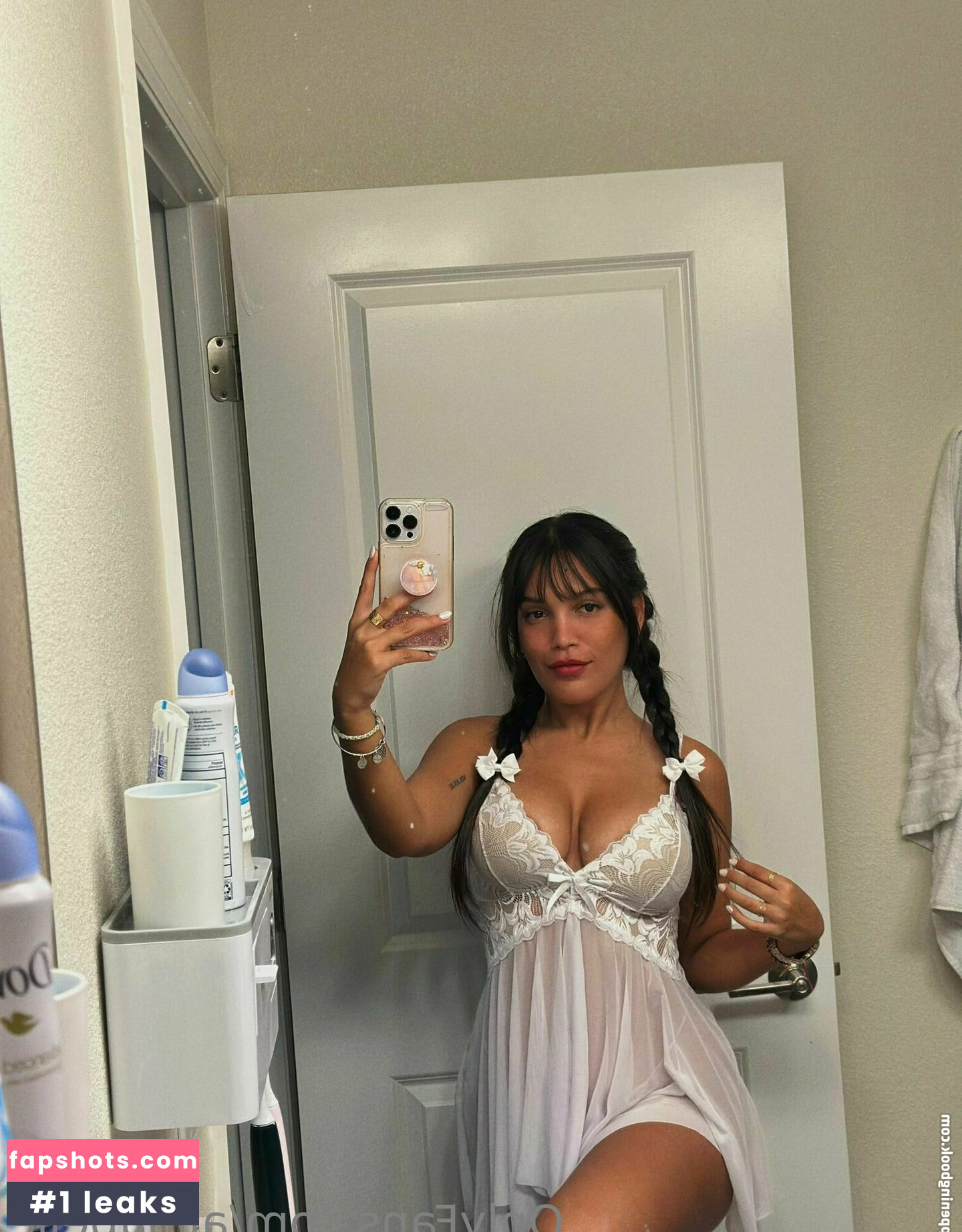 alinabelle Nude Leaks OnlyFans Photos #59 - LeakJerk