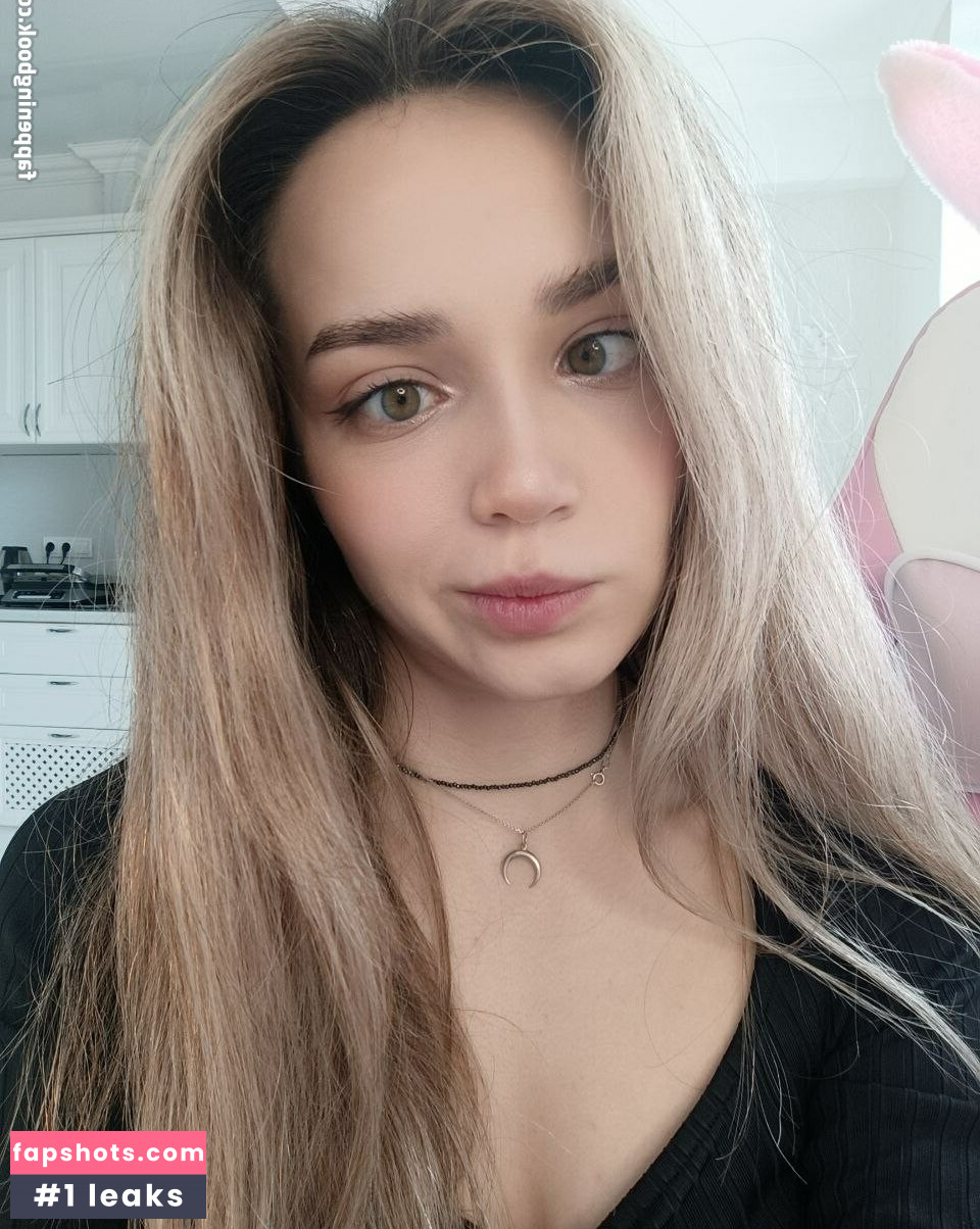 AlinaNaMeli gallery photo #24