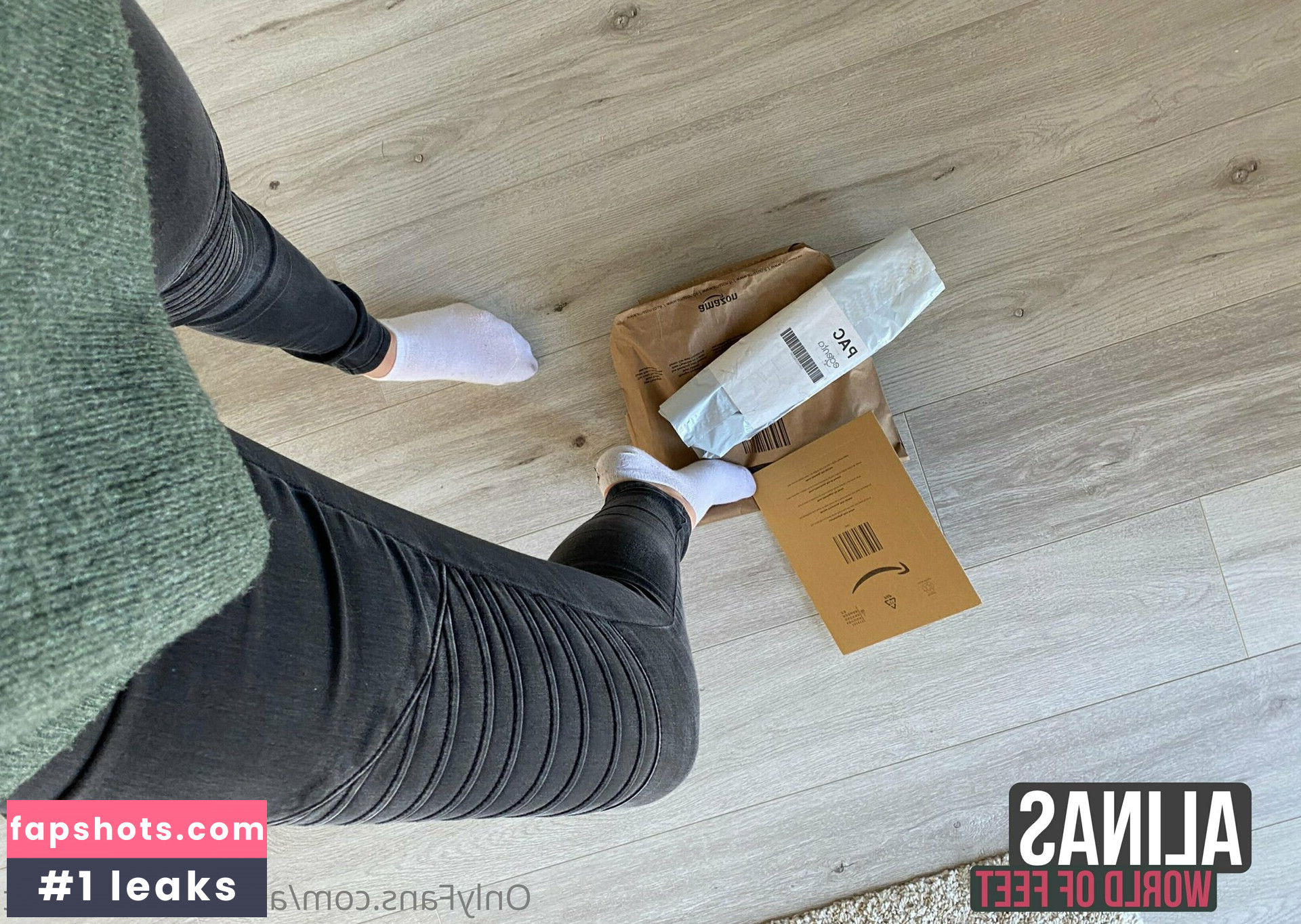 alinasworldoffeet gallery photo #17