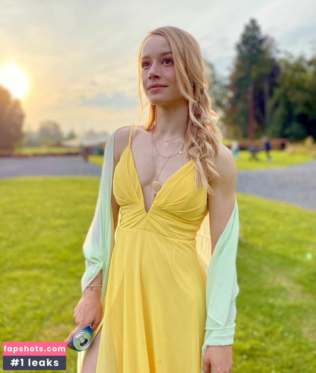 Aline Dessine gallery photo #161