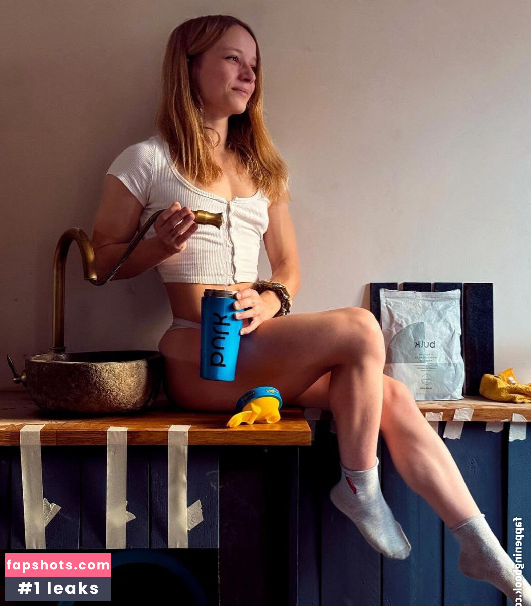 Aline Dessine gallery photo #21