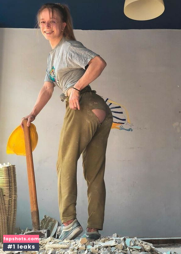 Aline Dessine gallery photo #29