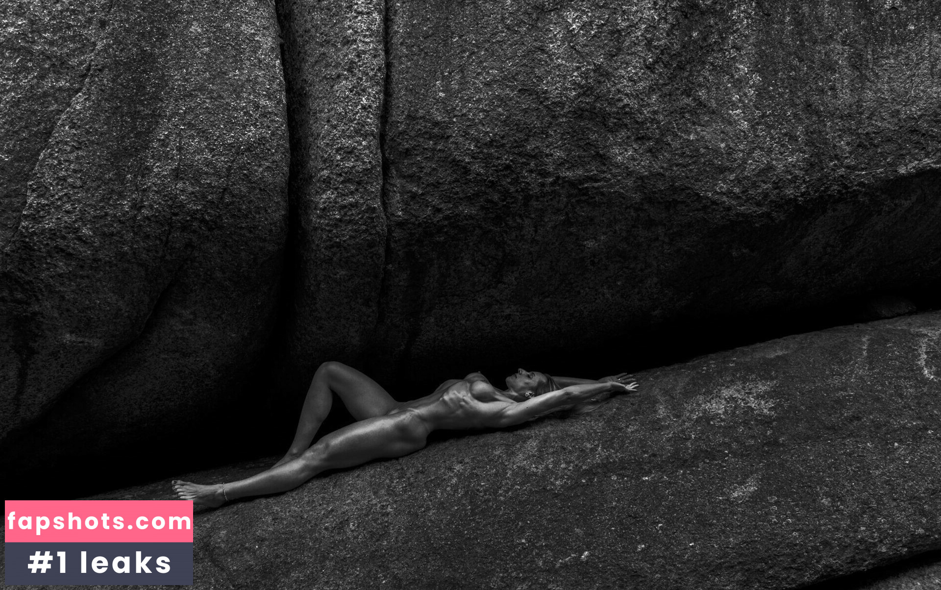 Aline Hirth Nude Leaks OnlyFans Photos #18 - LeakJerk