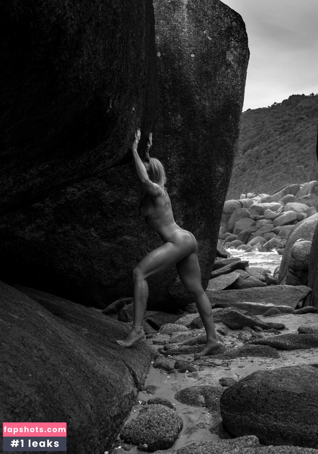 Aline Hirth Nude Leaks OnlyFans Photos #21 - LeakJerk