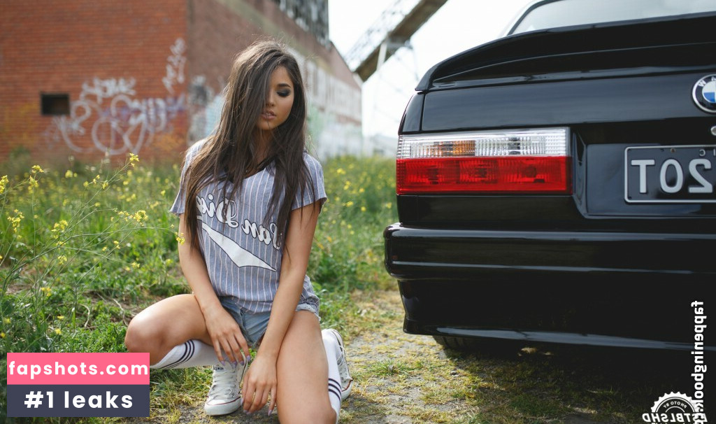 Aline Lima gallery photo #5