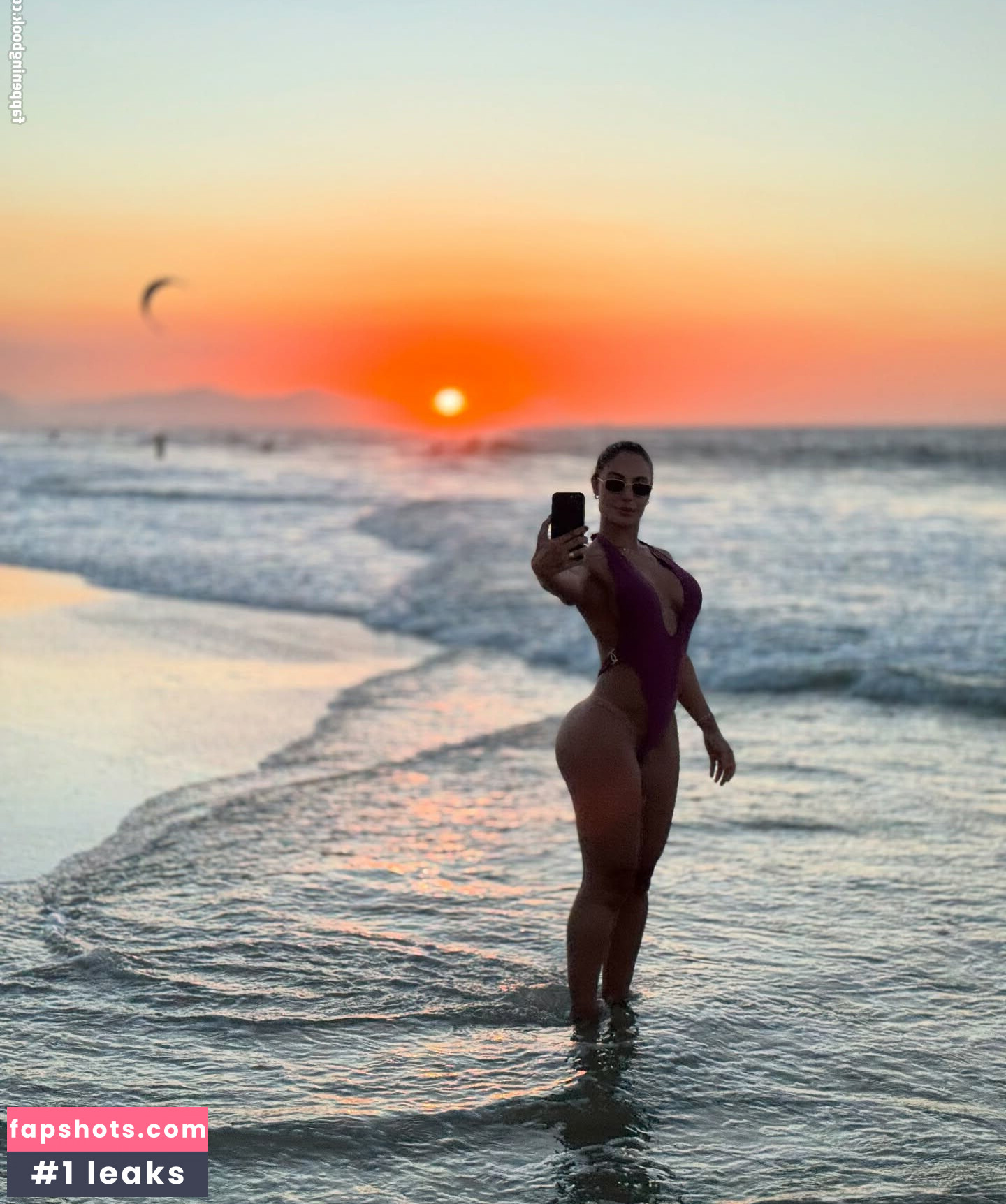 Aline Mineiro gallery photo #69