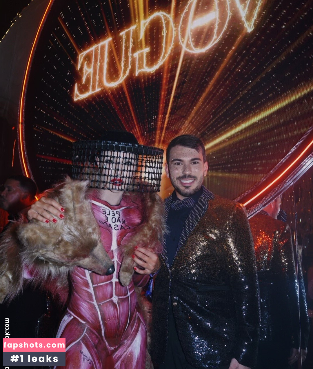 Aline Mineiro gallery photo #77