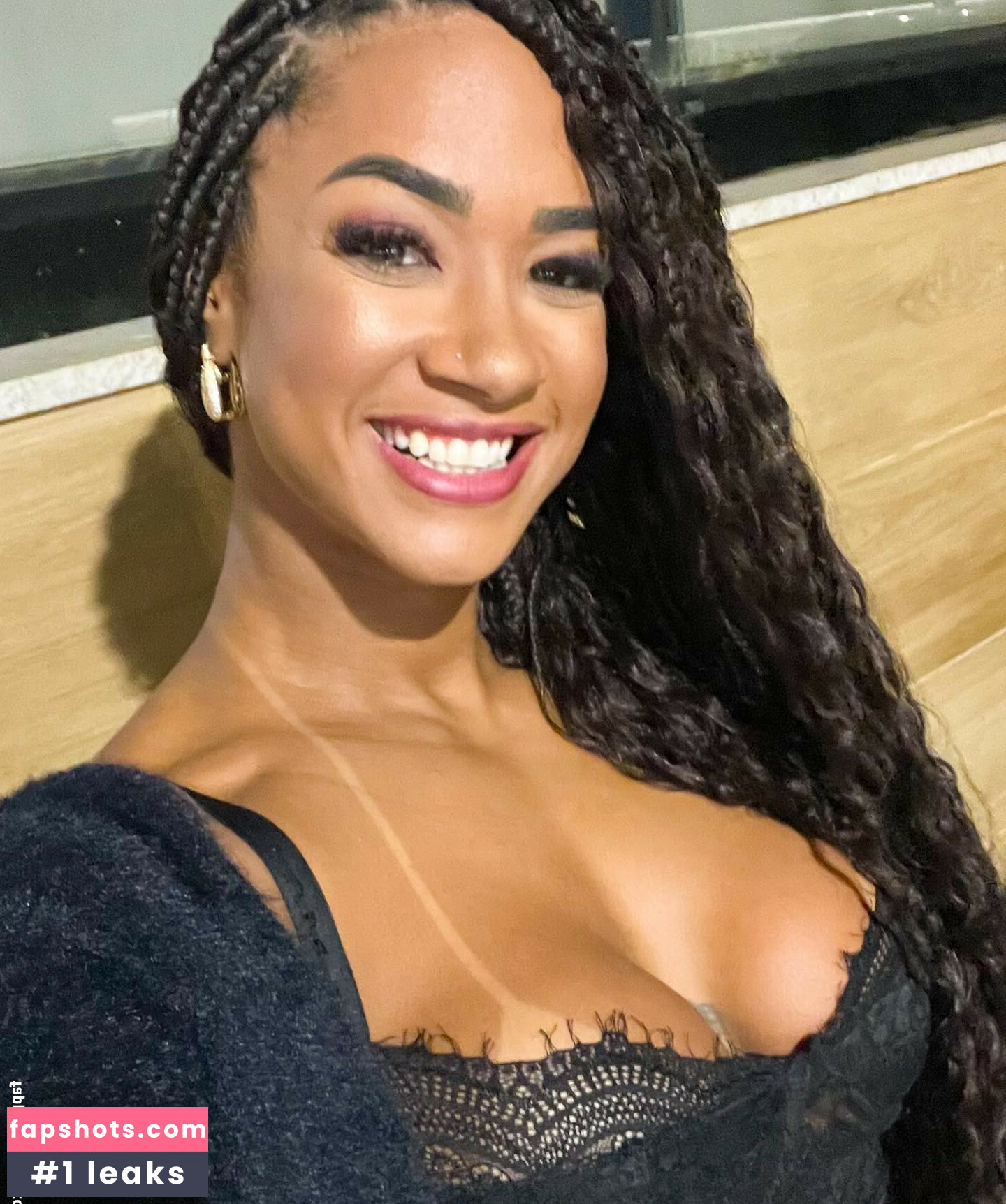 Aline Patriarca gallery photo #12