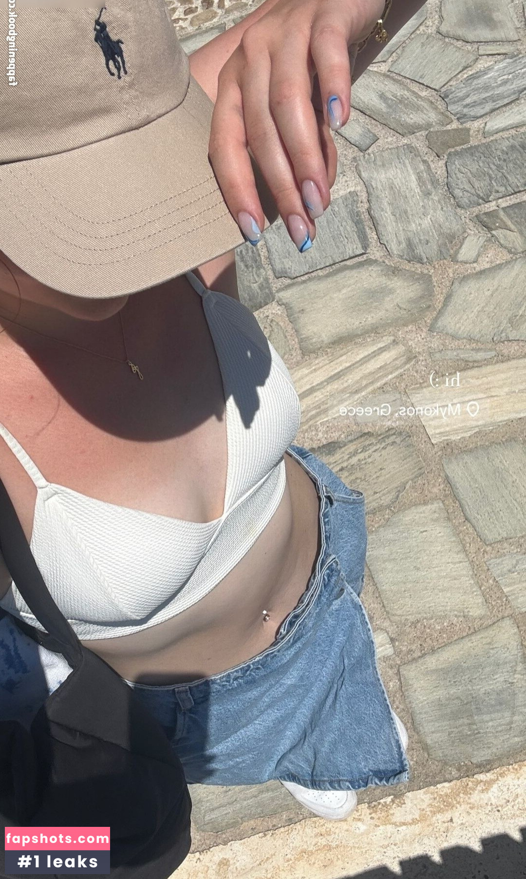 Aline Xue gallery photo #5